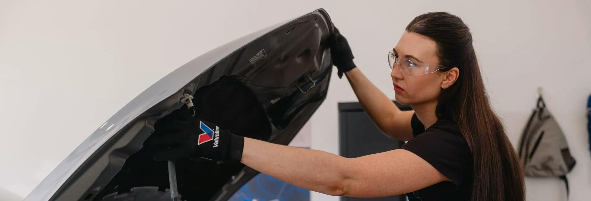 How to Properly Dispose of Used Motor Oil