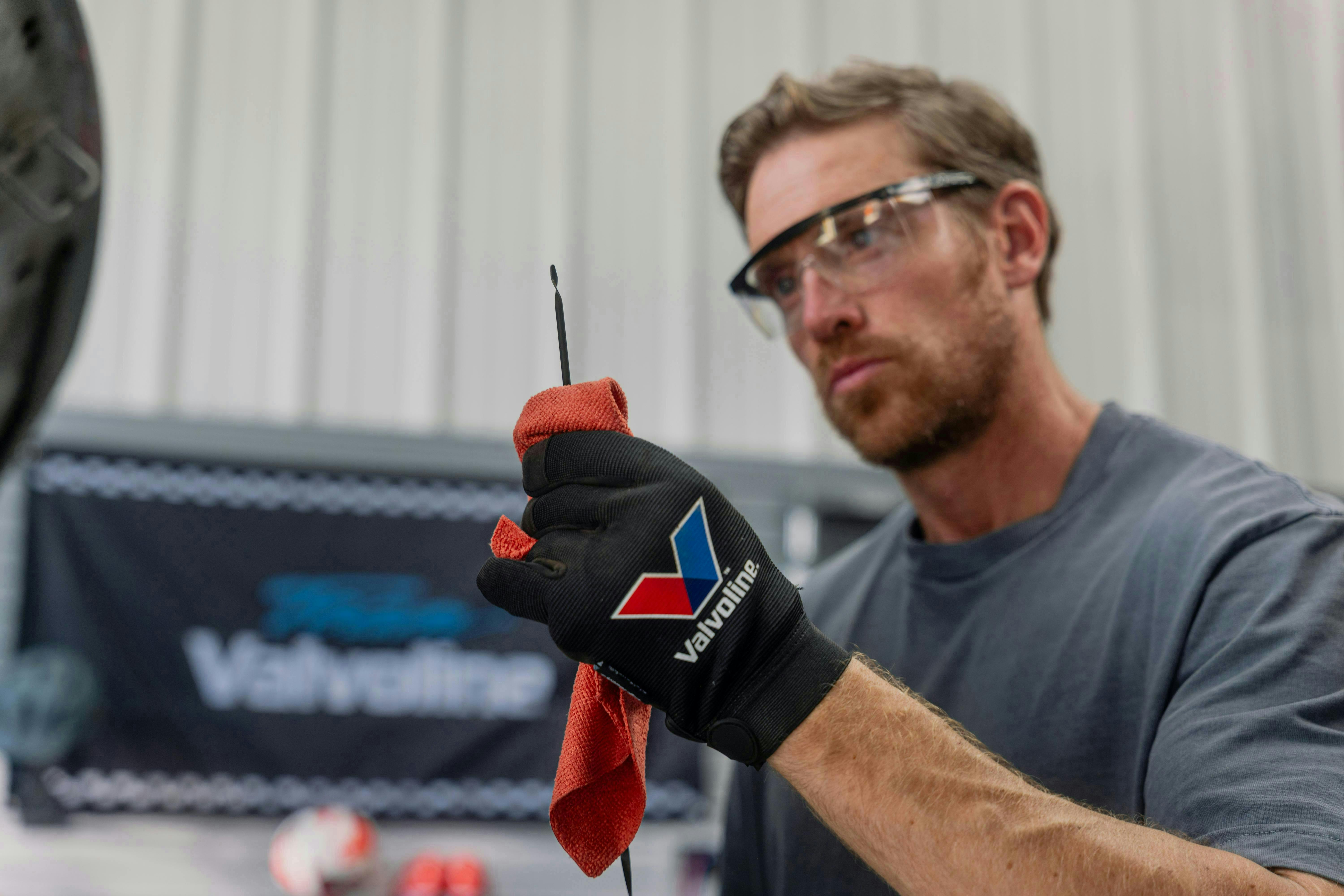 How to Check and Change Transmission Fluid: A Complete DIY Guide